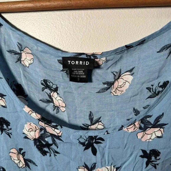Torrid Floral Print Challis Hi-Lo Ruffle Tank Top 3X - Picture 6 of 7